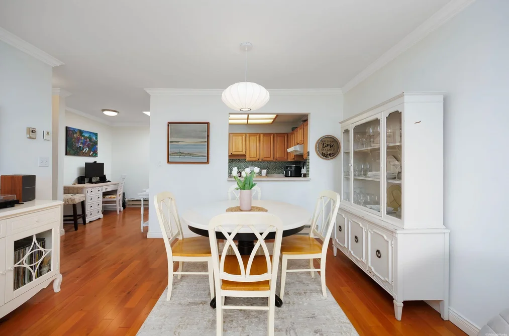 303 1500 MERKLIN STREET, White Rock BC V4B 4C5, White Rock BC — Residential for Sale - Photo 5