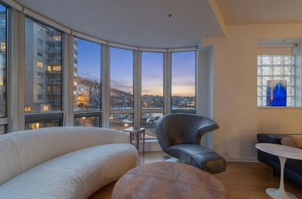 Condo for sale at 303 1501 Howe Street Vancouver British Columbia - MLS: R3117379