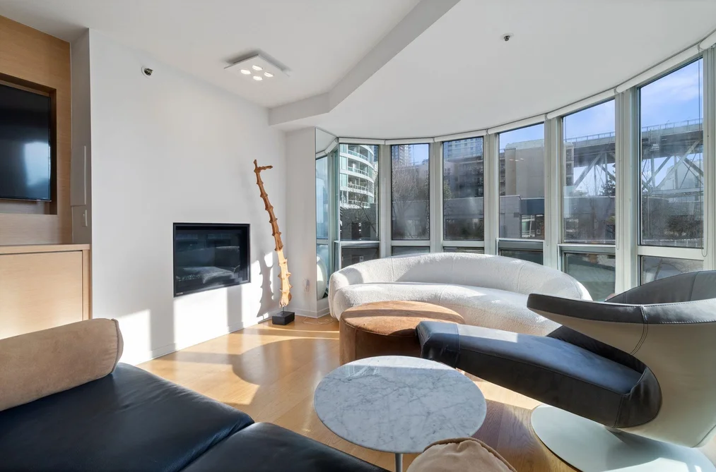 303 1501 HOWE STREET, Vancouver BC V6Z 2P8, Vancouver BC — Residential for Sale - Photo 2