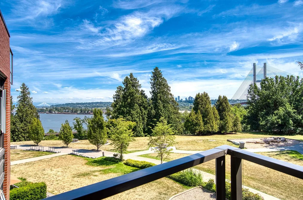 303 20 E ROYAL AVENUE, New Westminster BC V3L 0G9, New Westminster BC — Residential for Sale — Photo 32 of 40
