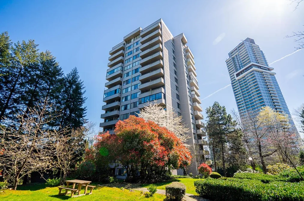 Condo for sale at 303 2060 Bellwood Avenue Burnaby British Columbia - MLS: R3110591