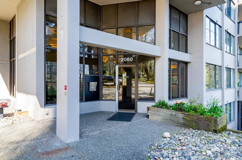 303 2060 BELLWOOD AVENUE, Burnaby BC V5B 4V2, Burnaby BC — Residential for Sale - Photo 3