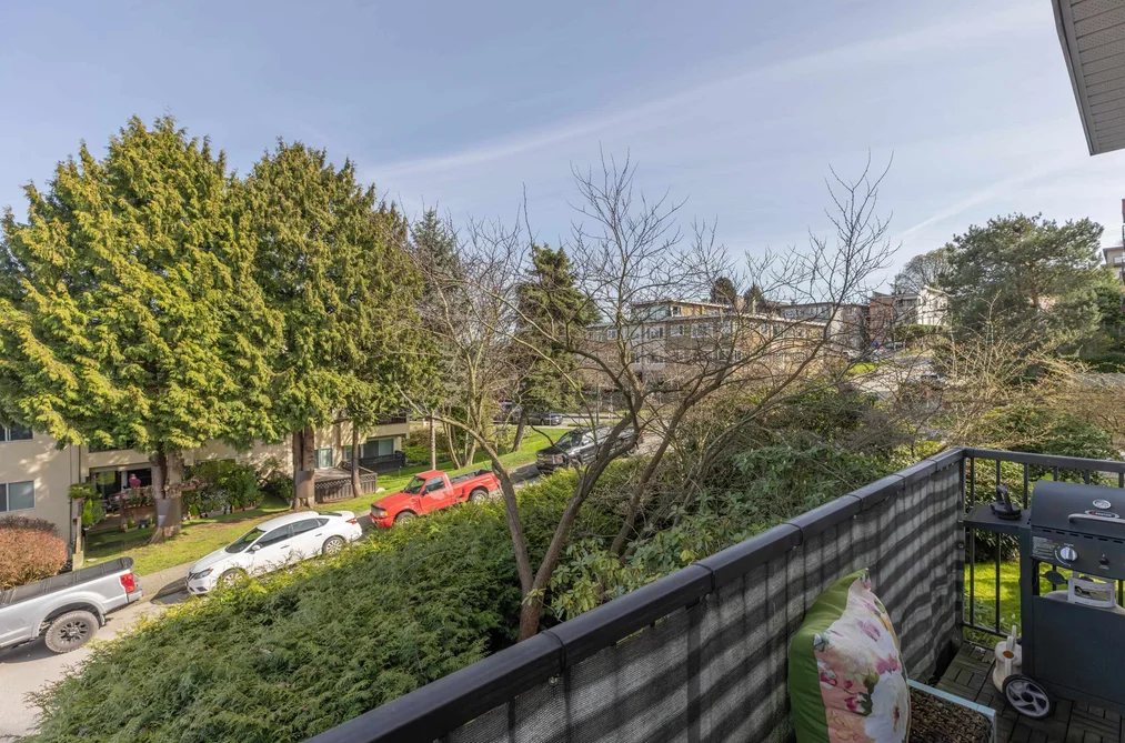 303 2125 W 2ND AVENUE, Vancouver BC V6K 1H7, Vancouver BC — Residential for Sale - Photo 3