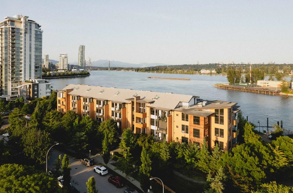Condo for sale at 303 220 Salter Street New Westminster British Columbia - MLS: R3133256