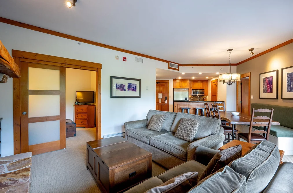 303 2202 GONDOLA WAY, Whistler BC V8E 0M7, Whistler BC — Residential for Sale - Photo 5