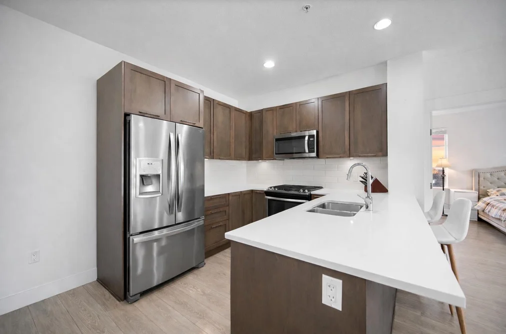 303 22087 49 AVENUE, Langley BC V3A 0K4, Langley BC — Residential for Sale - Photo 3