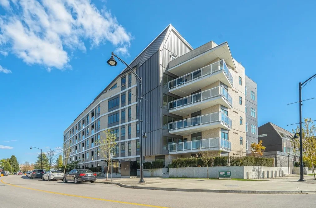 Condo for sale at 303 22226 Brown Avenue Maple Ridge British Columbia - MLS: R3158771