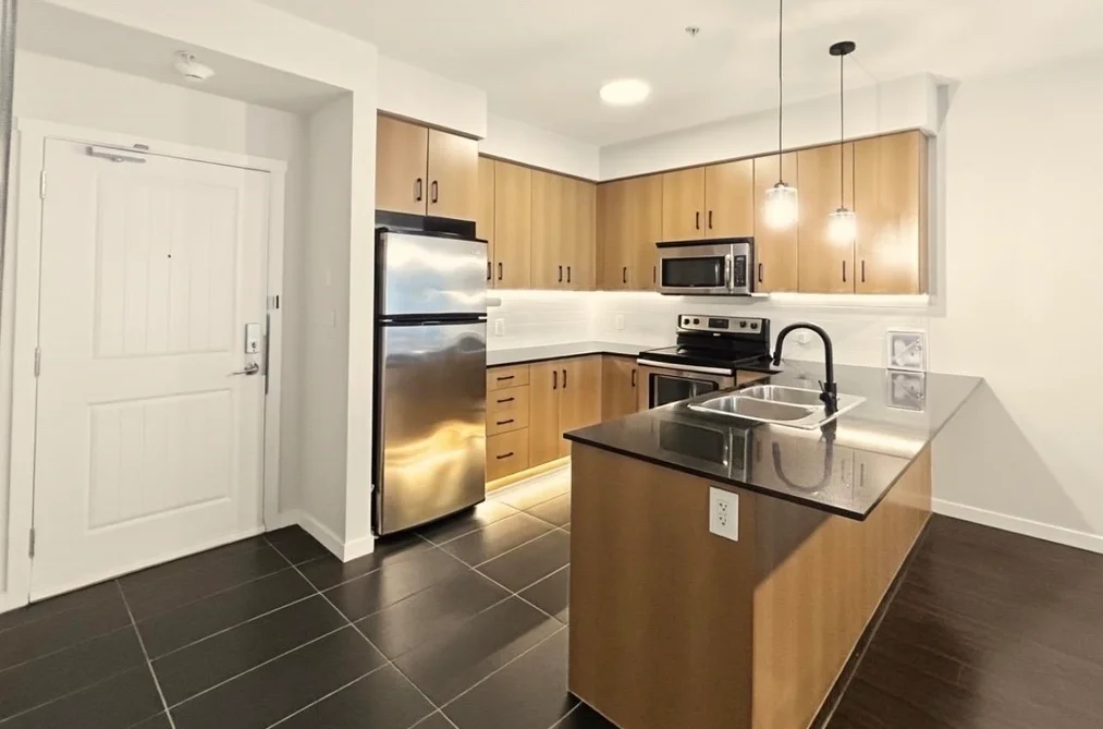 Condo for sale at 303 22290 North Avenue Maple Ridge British Columbia - MLS: R3118400