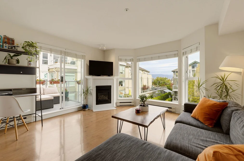 Condo for sale at 303 225 E 19th Avenue Vancouver British Columbia - MLS: R3165726