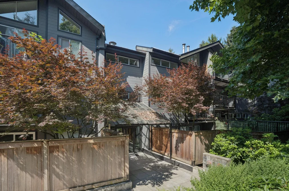 303 230 MOWAT STREET, New Westminster, BC — Residential for Sale — Photo 30 of 40