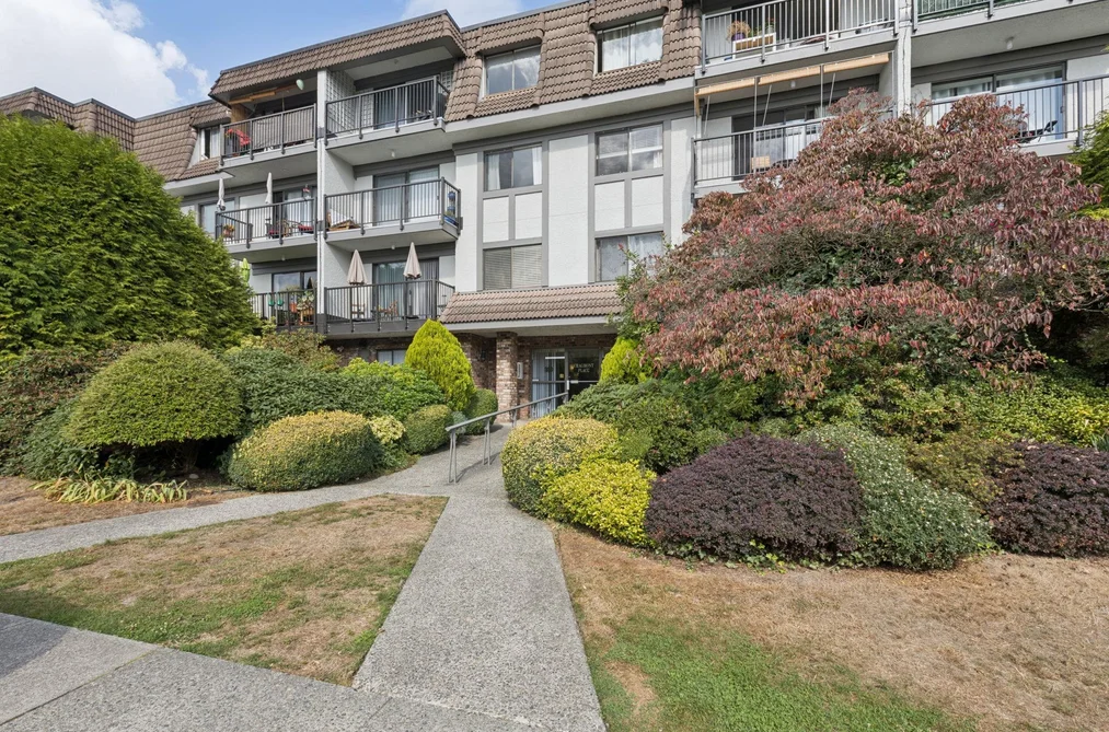 Condo for sale at 303 236 W 2nd Street North Vancouver British Columbia - MLS: R3169369
