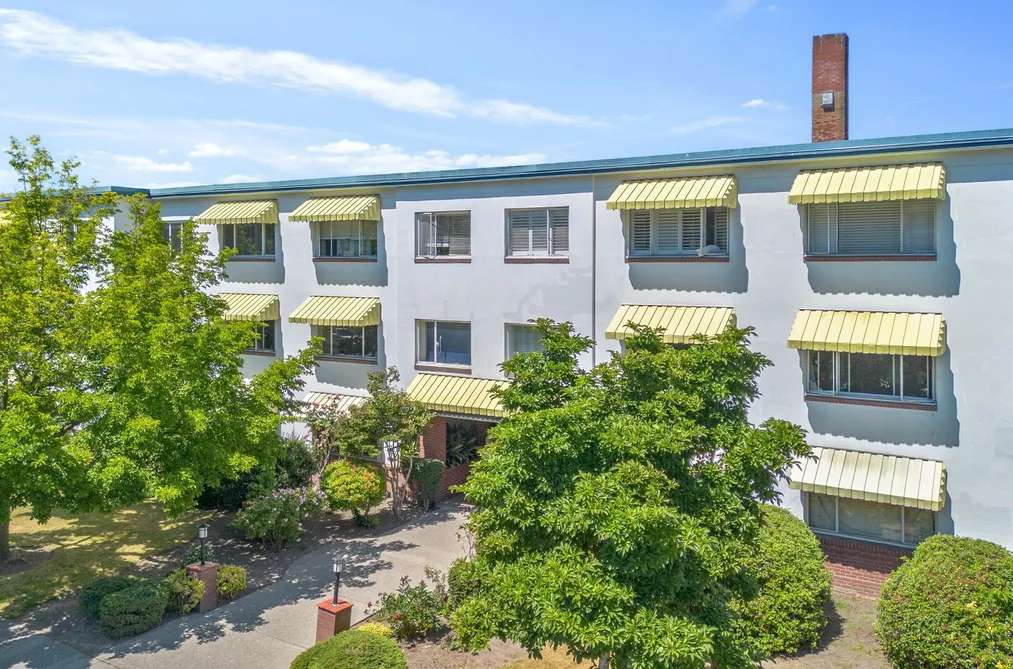 303 - 2469 Cornwall Avenue, Vancouver, BC - MLS: R3162226 - Photo 17 303 - 2469 Cornwall Avenue, Vancouver, BC - MLS: R3162226 - Photo 17