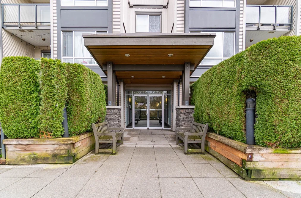 303 2943 NELSON PLACE, Abbotsford BC V2S 7G2, Abbotsford BC — Residential for Sale - Photo 2
