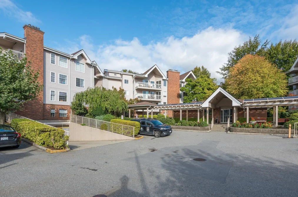 2963 Burlington Dr Unit 303, Coquitlam, BC - MLS: R3173130
