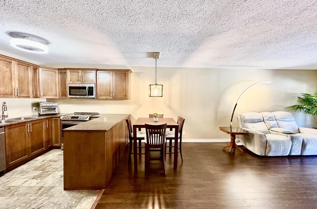 33464 George Ferguson Way Unit 303, Abbotsford, BC - MLS: R3170910