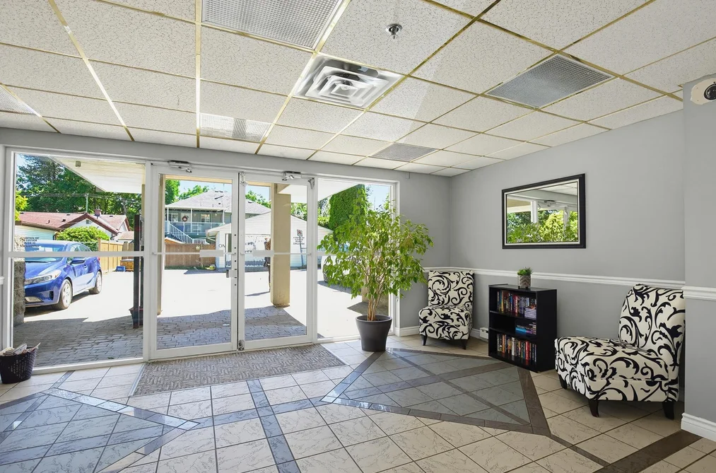 303 33669 2ND AVENUE, Mission BC V2V 6Z4, Mission BC — Residential for Sale — Photo 3 of 40