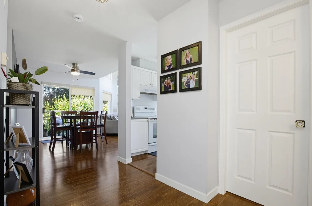 303 33669 2ND AVENUE, Mission BC V2V 6Z4, Mission BC — Residential for Sale — Photo 4 of 40