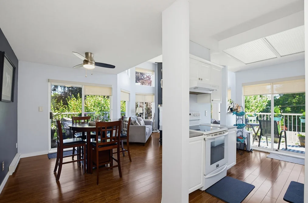 303 33669 2ND AVENUE, Mission BC V2V 6Z4, Mission BC — Residential for Sale — Photo 5 of 40