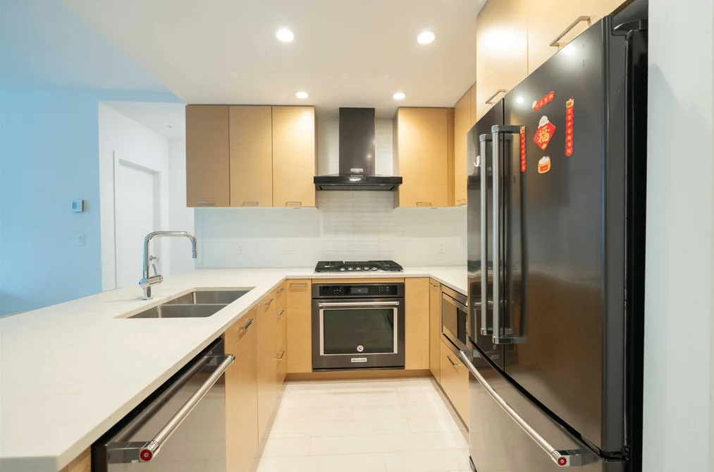 303 3581 ROSS DRIVE, Vancouver BC V6S 0K5, Vancouver BC — Residential for Sale - Photo 2