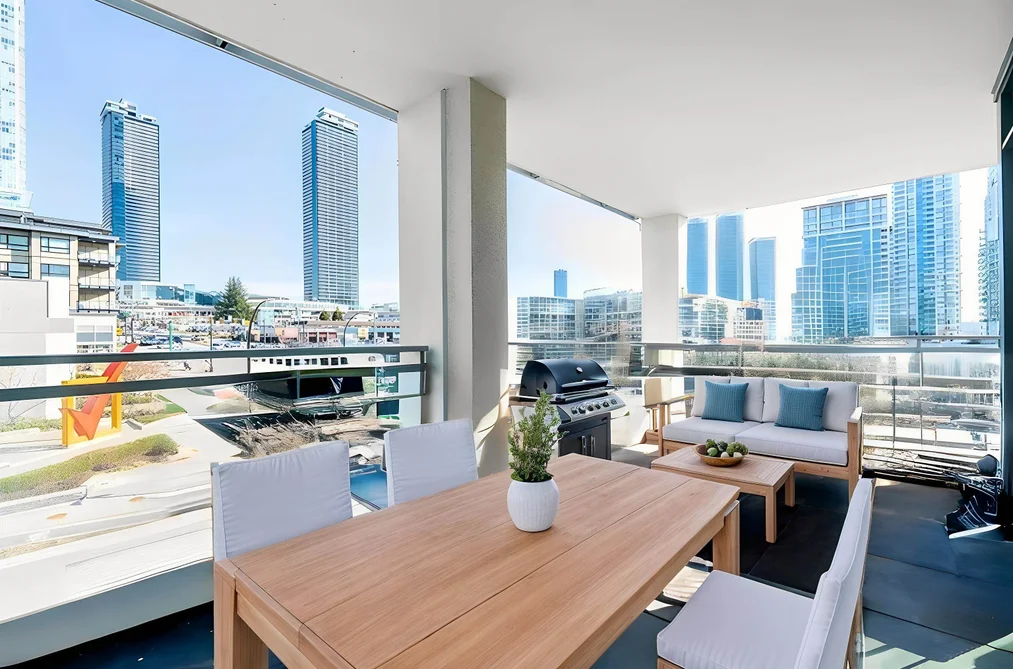 Condo for sale at 303 4488 Juneau Street Burnaby British Columbia - MLS: R3096044
