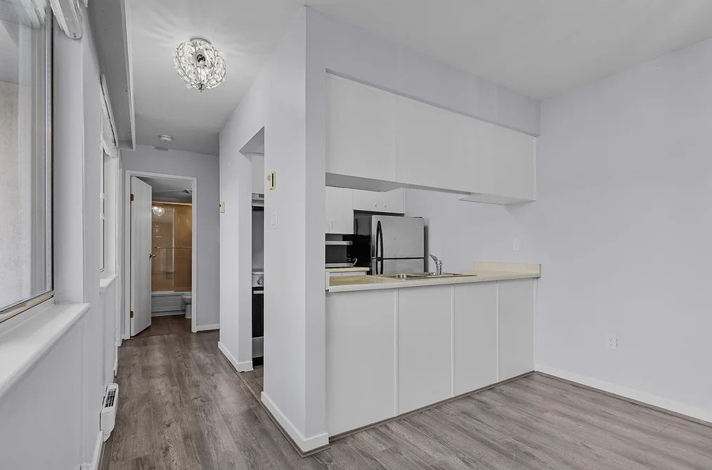 303 458 E 44TH AVENUE, Vancouver BC V5W 1W3, Vancouver BC — Residential for Sale - Photo 6
