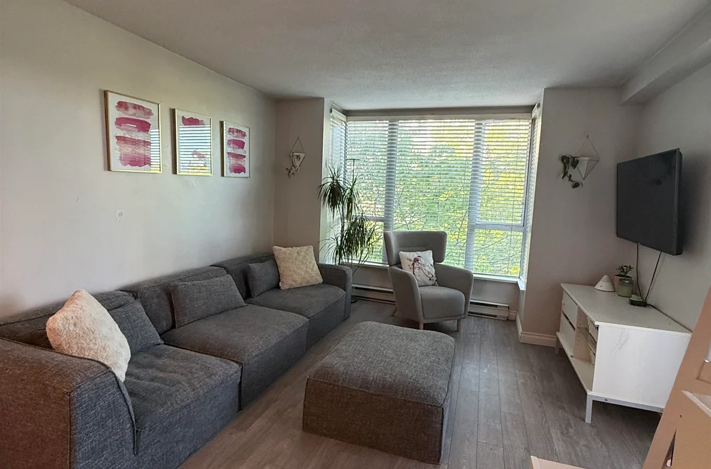 303 5189 GASTON STREET, Vancouver BC V5R 6C7, Vancouver BC — Residential for Sale - Photo 2