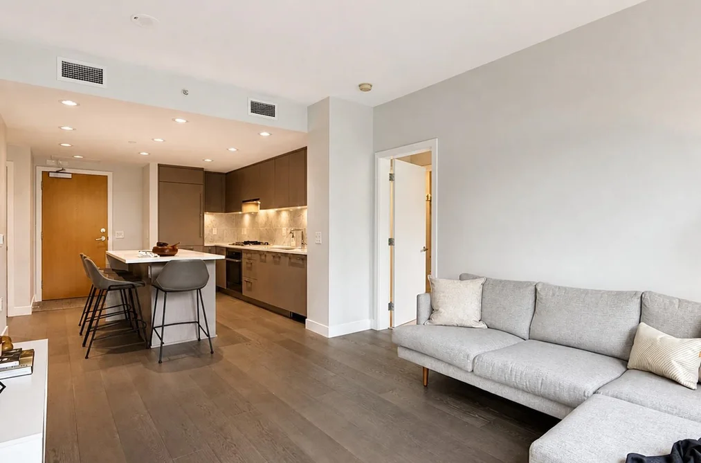 303 - 5410 Shortcut Road, Vancouver, BC - MLS: R3177294 - Photo 8 303 - 5410 Shortcut Road, Vancouver, BC - MLS: R3177294 - Photo 8