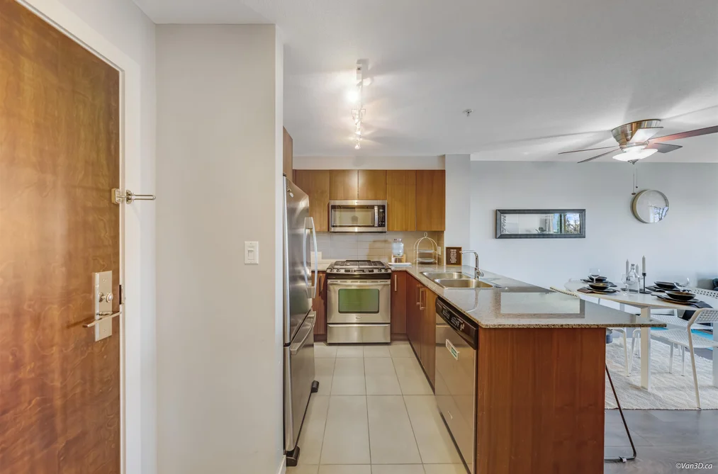 303 5889 IRMIN STREET, Burnaby BC V5J 0C1, Burnaby BC — Residential for Sale - Photo 5