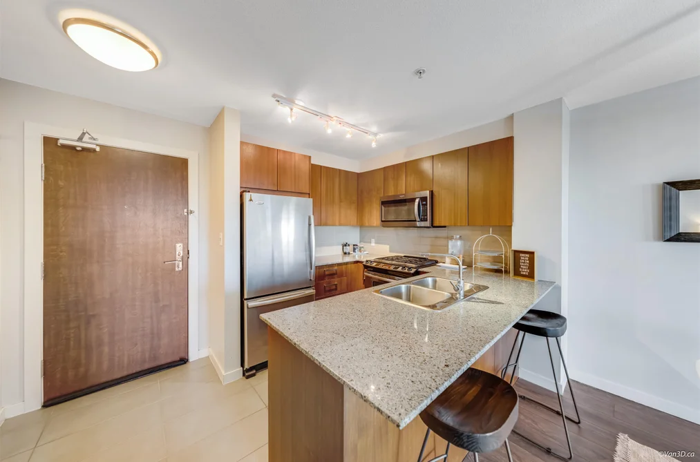 303 5889 IRMIN STREET, Burnaby BC V5J 0C1, Burnaby BC — Residential for Sale - Photo 7