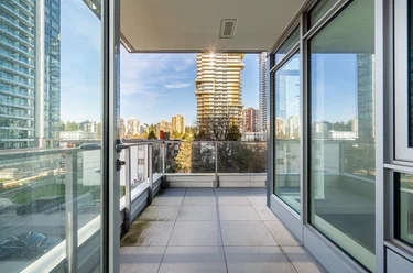 6398 Silver Ave Unit 303, Burnaby, BC - MLS: R3118359