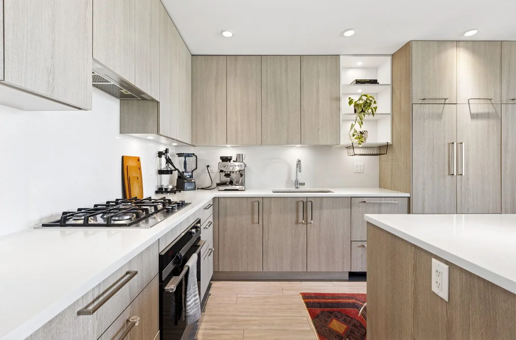 303 707 E 3RD STREET, North Vancouver BC V7L 1G8, North Vancouver BC — Residential for Sale - Photo 4