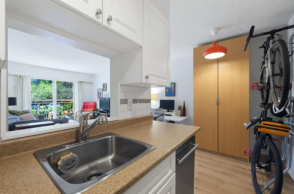 303 711 E 6TH STREET, Vancouver BC V5T 1L7, Vancouver BC — Residential for Sale — Photo 15 of 32
