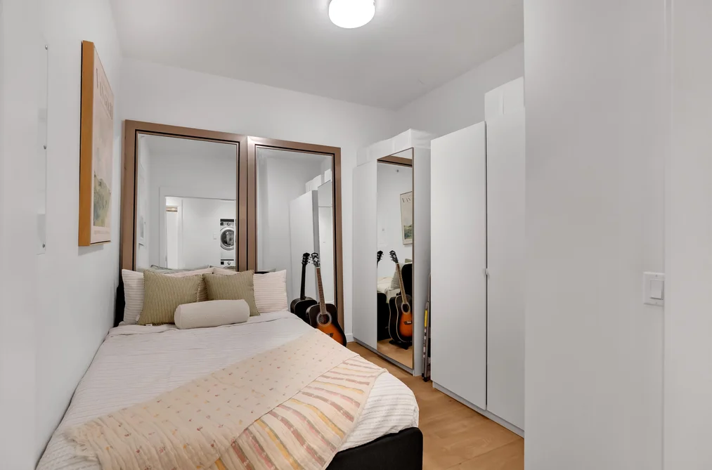 303 715 W 15 STREET STREET, North Vancouver BC V7M 1T2, North Vancouver BC — Residential for Sale — Photo 8 of 14
