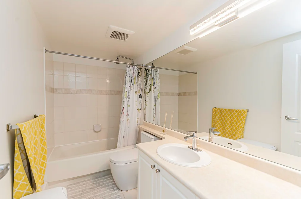 303 7680 GRANVILLE AVENUE, Richmond BC V6Y 4B9, Richmond BC — Residential for Sale — Photo 15 of 29