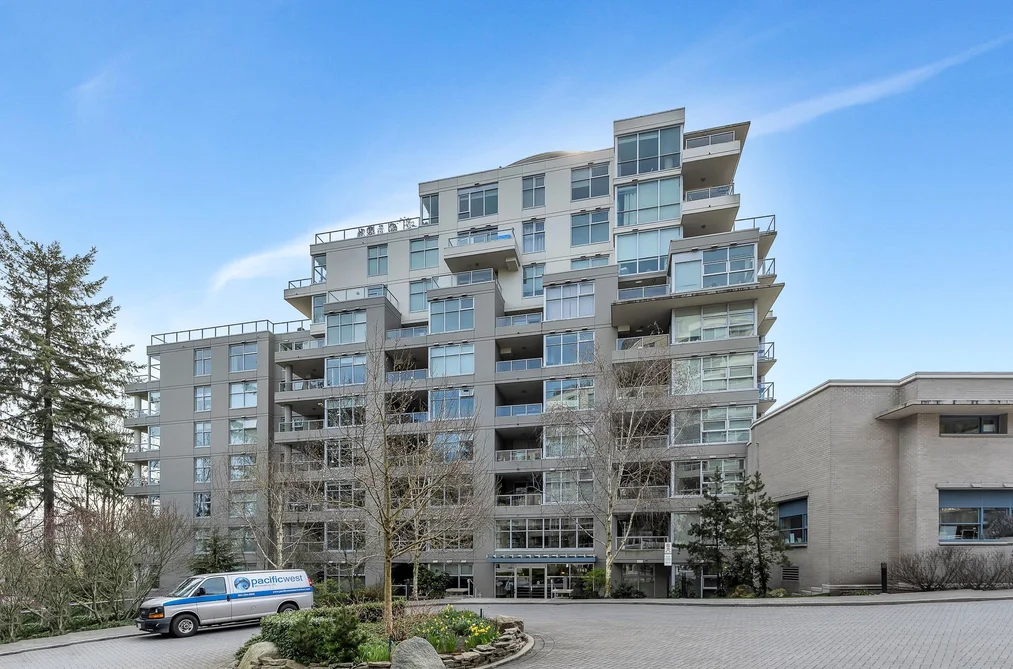 303 9262 UNIVERSITY CRESCENT, Burnaby BC V5A 0A4, Burnaby BC — Residential for Sale - Photo 2