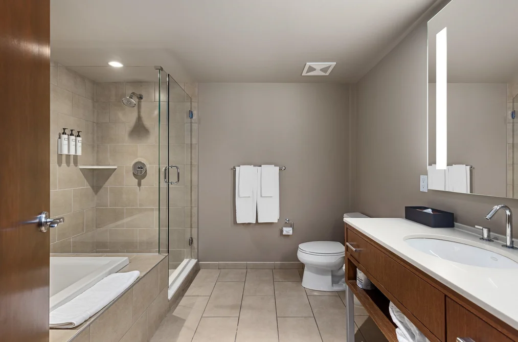 303D 2020 LONDON LANE, Whistler BC V0N 1B2, Whistler BC — Residential for Sale — Photo 17 of 32