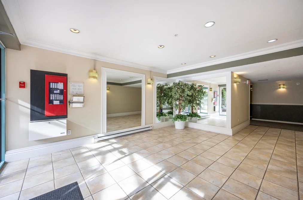 304 1009 HOWAY STREET, New Westminster BC V3M 6R1, New Westminster BC — Residential for Sale - Photo 4