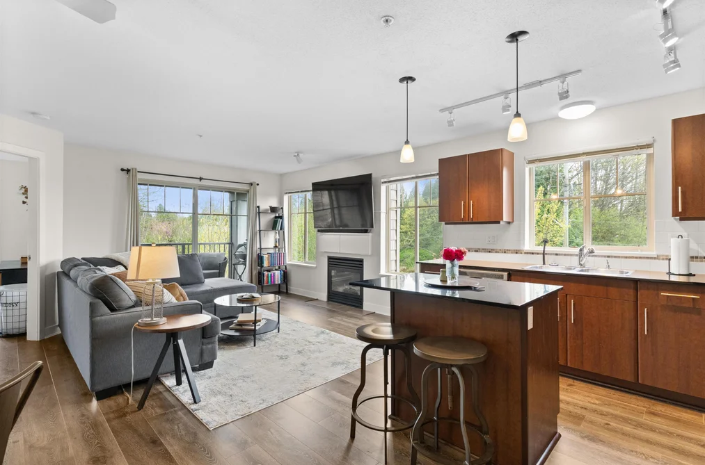 304 12020 207A STREET, Maple Ridge BC V2X 8V2, Maple Ridge BC — Residential for Sale - Photo 3