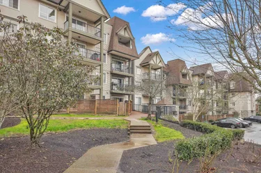 12083 92A Ave Unit 304, Surrey, BC - MLS: R3149211