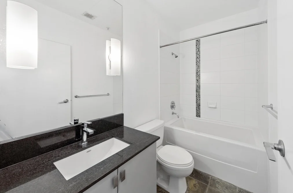 304 121 BREW STREET, Port Moody BC V3H 0E2, Port Moody BC — Residential for Sale — Photo 13 of 23