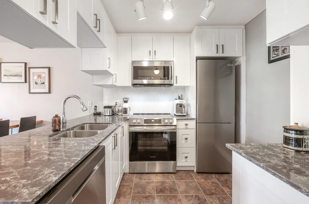 304 135 ELEVENTH STREET, New Westminster BC V3M 4C7, New Westminster BC — Residential for Sale - Photo 6