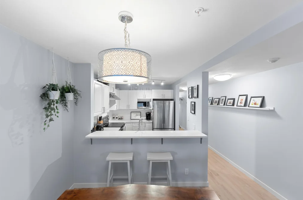 304 137 W 17TH STREET, North Vancouver BC V7M 1V5, North Vancouver BC — Residential for Sale - Photo 5