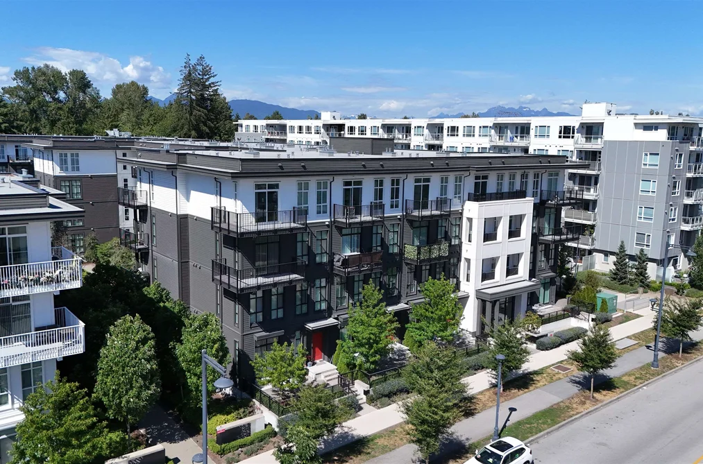 304 13963 105 BOULEVARD, Surrey BC V3T 0M9, Surrey BC — Residential for Sale — Photo 3 of 37