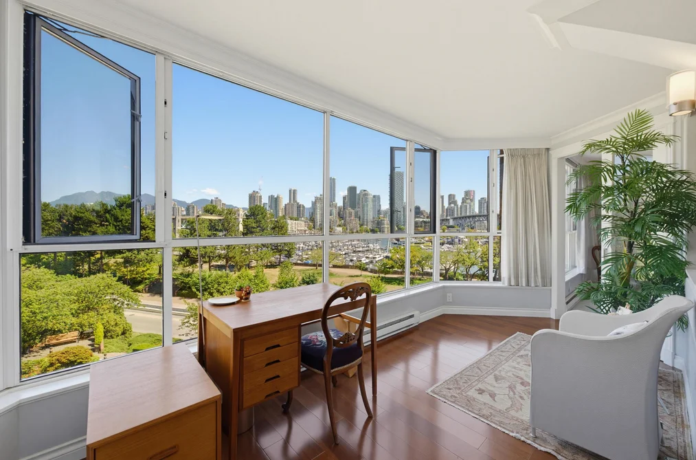Condo for sale at 304 1490 Pennyfarthing Drive Vancouver British Columbia - MLS: R3154064