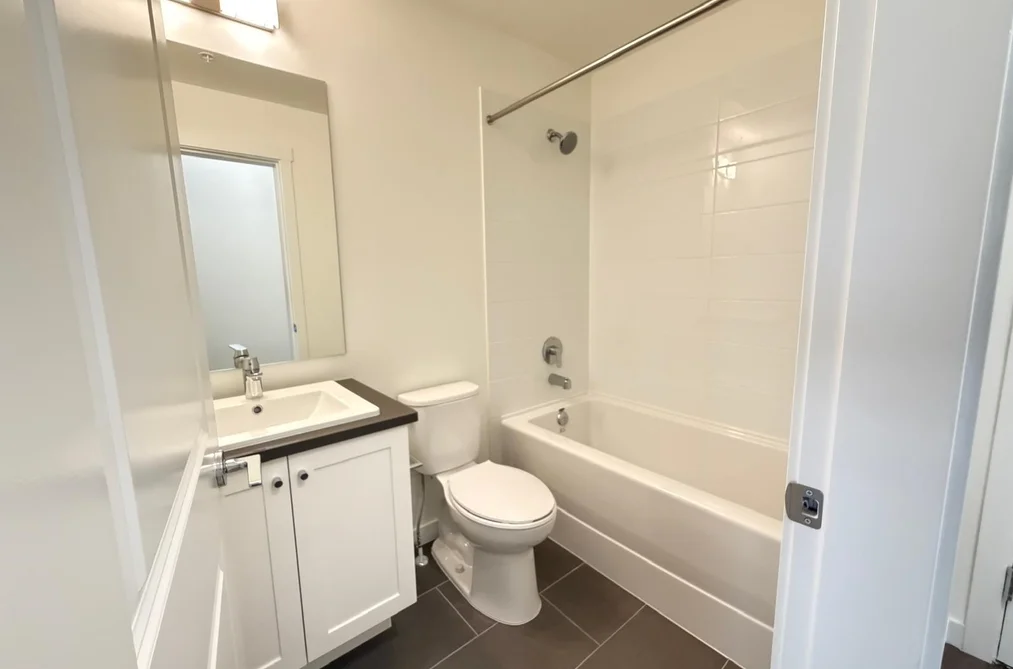 304 15735 85 AVENUE, Surrey BC V4N 6Z1, Surrey BC — Residential for Sale - Photo 5