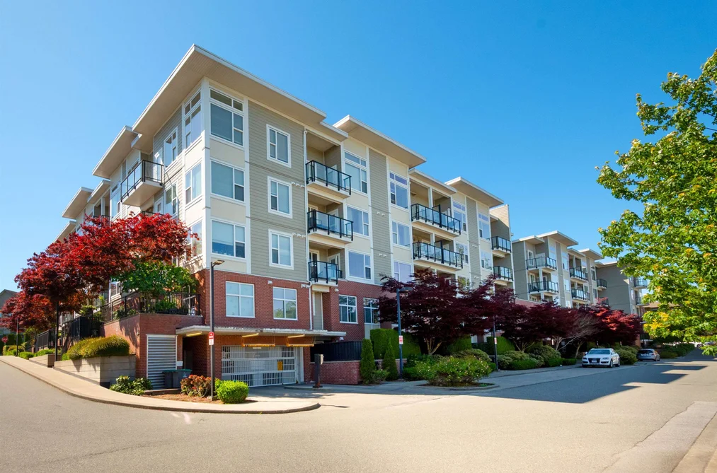 304 15956 86A AVENUE, Surrey BC V4N 6N8, Surrey BC — Residential for Sale - Photo 2