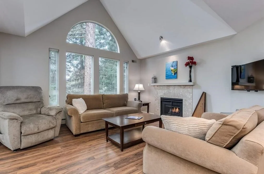 304 1675 AUGUSTA AVENUE, Burnaby BC V5A 4S8, Burnaby BC — Residential for Sale - Photo 4