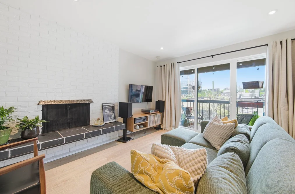 304 1825 W 8TH AVENUE, Vancouver BC V6J 1V9, Vancouver BC — Residential for Sale - Photo 3