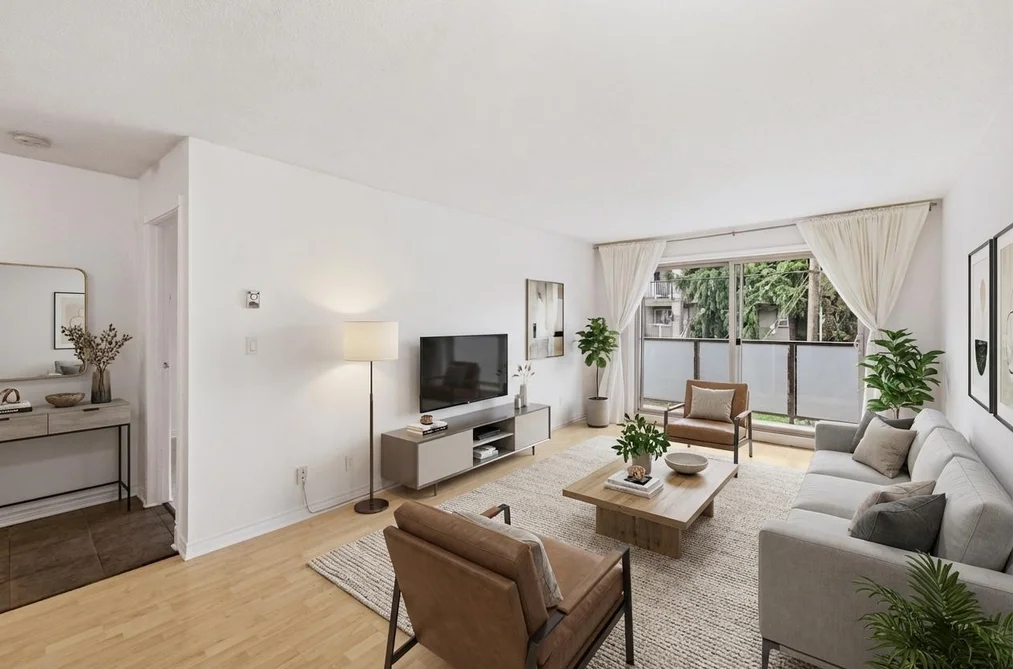 Condo for sale at 304 1864 Frances Street Vancouver British Columbia - MLS: R3107356