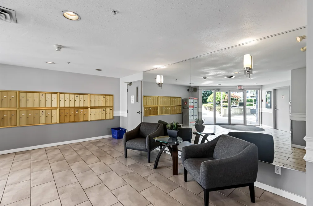 304 19236 FORD ROAD, Pitt Meadows BC V3Y 2K1, Pitt Meadows BC — Residential for Sale - Photo 3